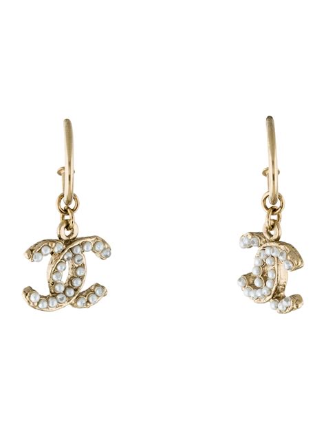 faux Chanel cc earrings